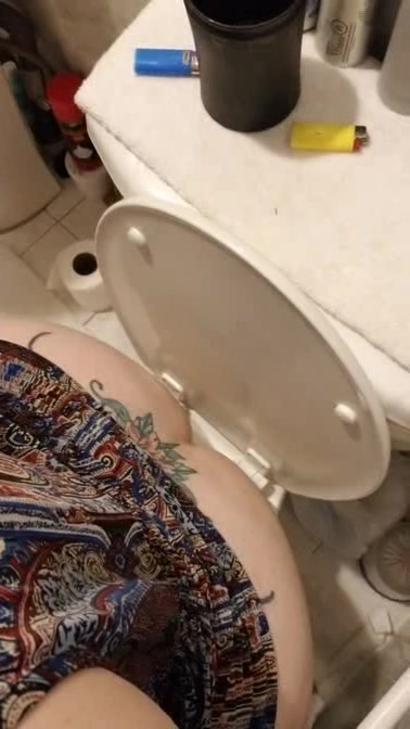 Click to play video Mature Jiggly SSBBW Takes A Sloppy Shit 2