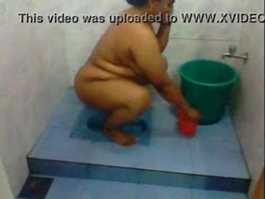 372px x 280px - Mallu Aunty squatting to take a shit - ScatFap.com - scat porn search -  FREE videos of extreme kaviar and copro sex, dirty shit eating and smearing
